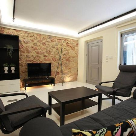 Elegant Studio At The Acropolis Hills Atenas Exterior foto